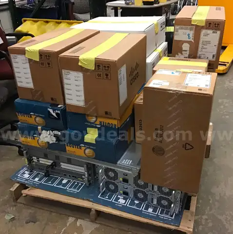 Lot of Telecommunications Equipment - G2511302