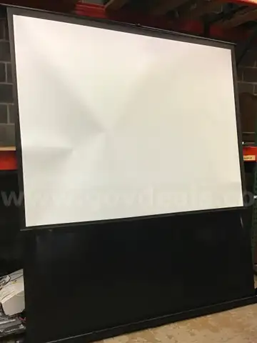 Portable Projector Screen - G2535603