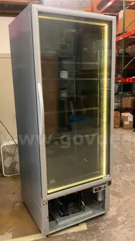 Commercial Diplsay Refrigerator - G2603301