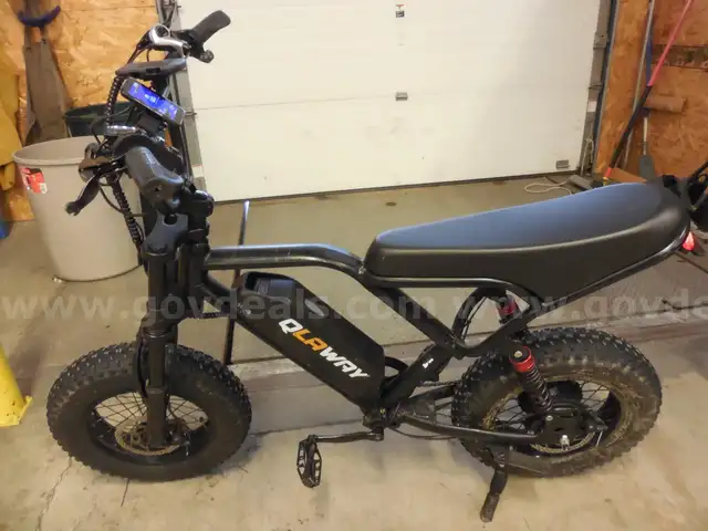 QLAWAY FAT TIRE EBIKE (GD4263)