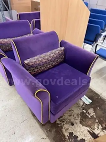 Comfy Chair - Purple