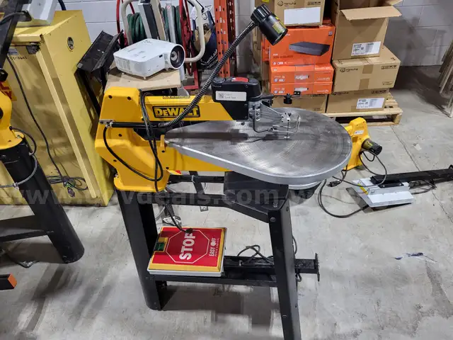 Scroll Saw 20"