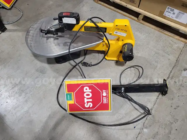 Scroll Saw 20"