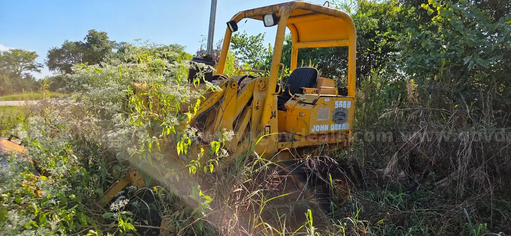 91 John Deere Loader K804 5605