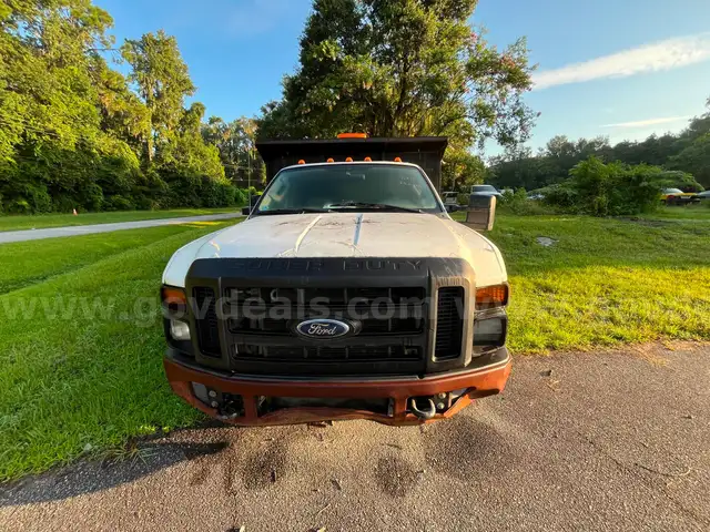 2008 Ford F-350 SD XL DRW 2WD