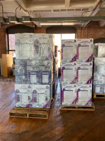 A Lot of Air Purifiers (8 Pallets)