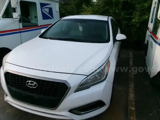2017 Hyundai Sonata Hybrid - does not run - must tow