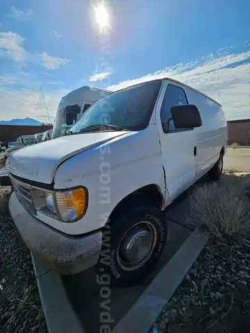 1996 Ford Econoline E250 Cargo Van