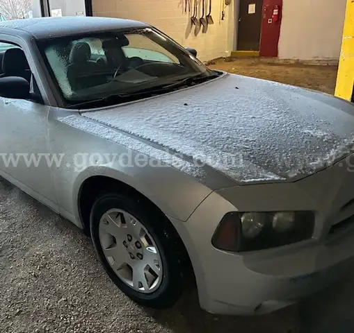 2007 Dodge Charger SE - does not run - must tow