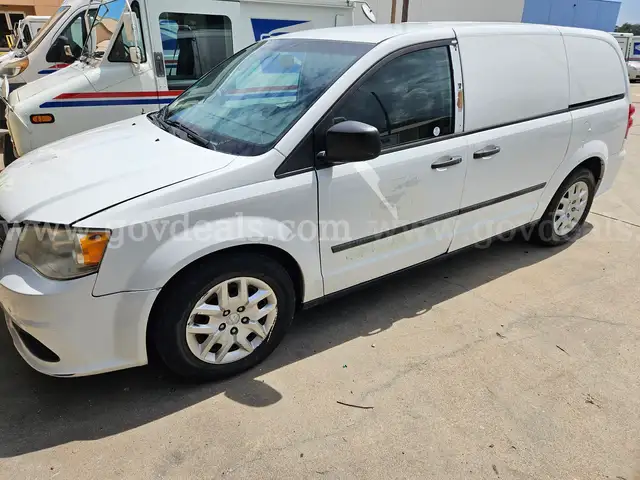 2015 RAM Cargo Van - does not run - must tow
