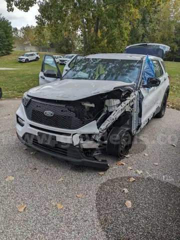 2022 Ford Explorer