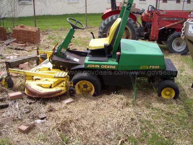 John deere self discount propelled lawn mower parts