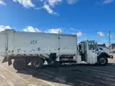 International 7400 SBA 6X4 Tandem Side Load Garbage Packer