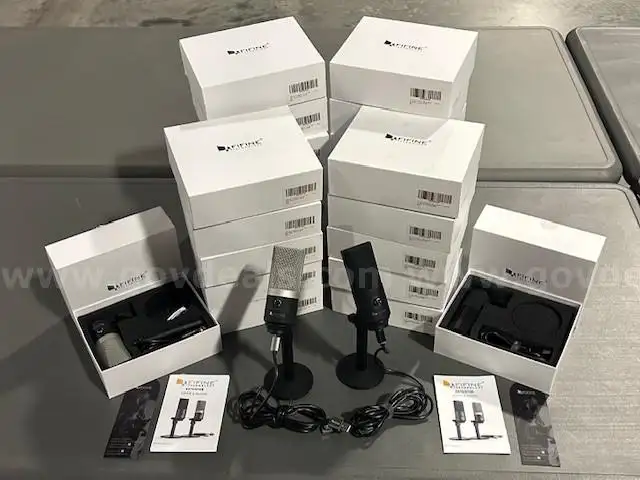 26-FIFINE K670/670B Plug and Play Microphones (SOLD AS IS).