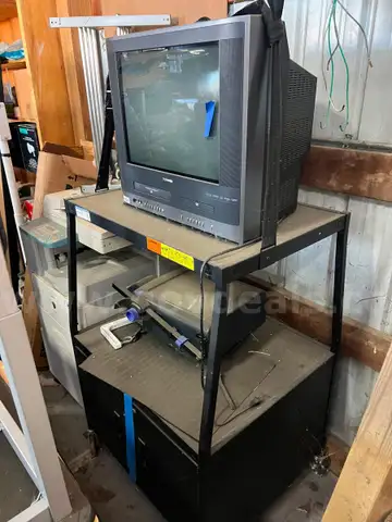 Cart with T.V./VHS/DVD player, Overhead projector