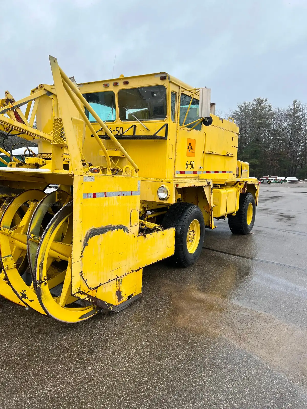 1980 OSHKOSH SNOWBLOWER AllSurplus