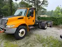 2005 International 4300 with hook lift