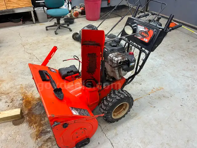 2009 Ariens Pro 32" Cut