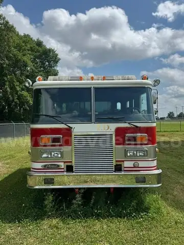 Pierce Lance Fire Pumper