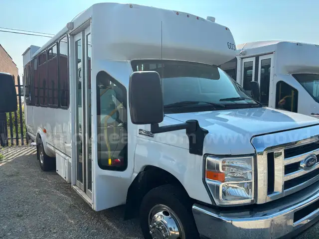 2017 Ford Econoline (6030)