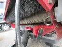 Toro Top Dresser