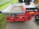 Toro Top Dresser