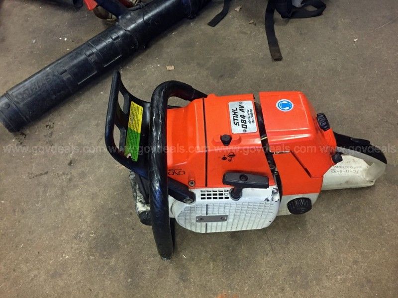 専用ページ084 Stihl 084 AV Chainsaw for parts or refurb | GovDeals