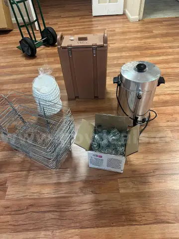 MISCELLANEOUS KITCHEN SUPPLIES