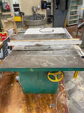 Delta Rockwell Table Saw | AllSurplus