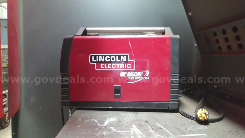 Lincoln Mig Welder 140C