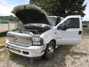 2002 Ford F-350 SD XL Crew Cab 2WD DRW