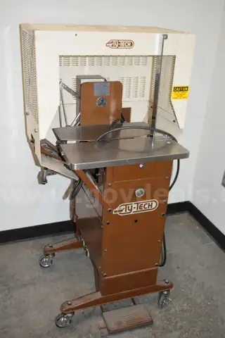 TY-TECH TM-36 PACKAGE TYING MACHINE