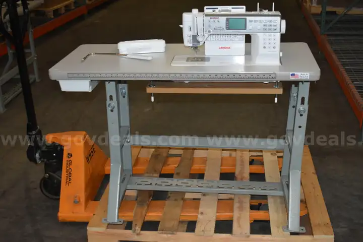 Janome Memory Craft 6700P Sewing Machine #6