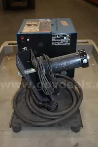 Miller Electric 22Amp Wire feeder #8