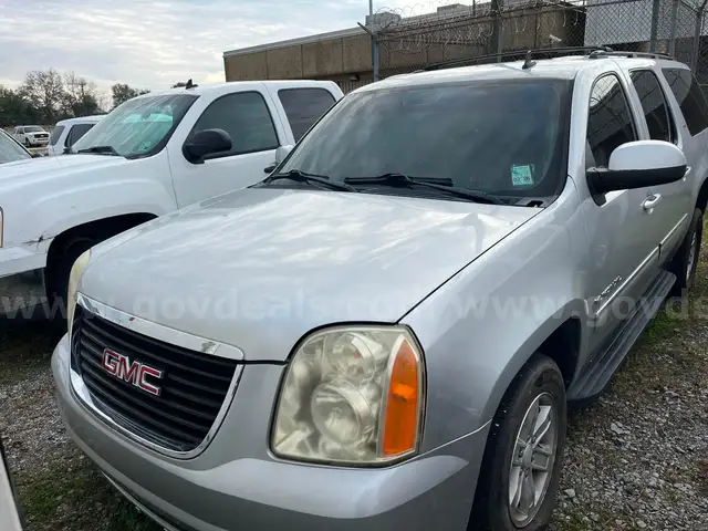 Unit 1019 2012 GMC Yukon XL