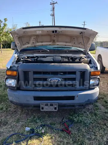 2013 Ford Econoline E-350 XL Super Duty