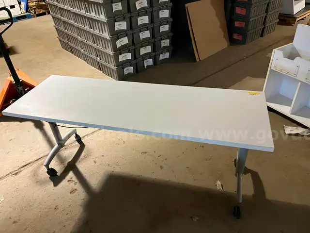6 ft table
