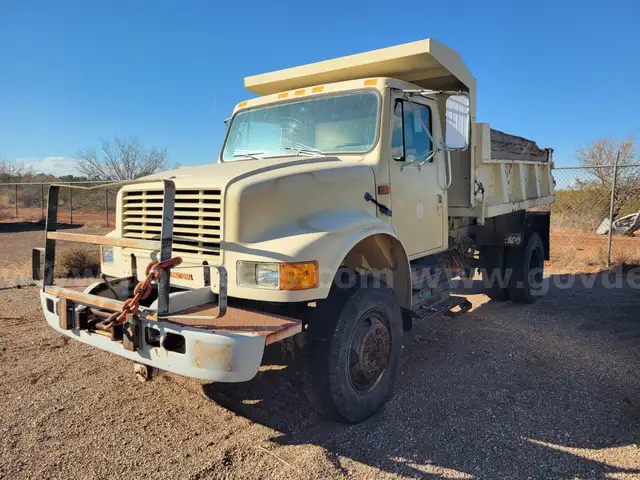 1990 International 4800