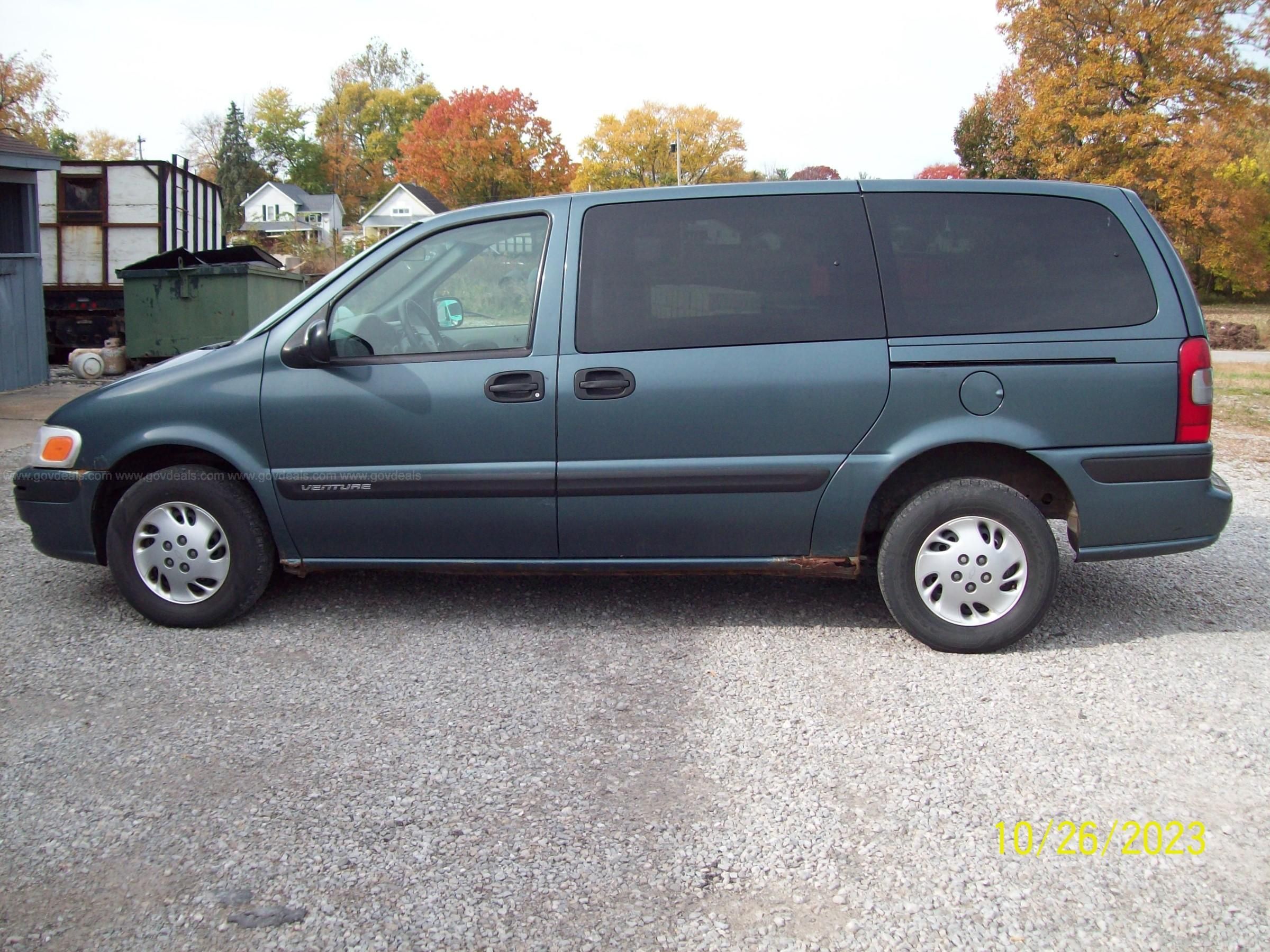 2004 chevy hot sale minivan