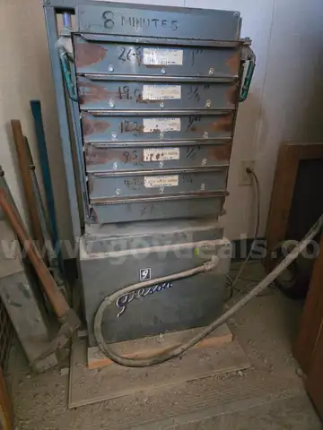 Gilson large sieve shaker