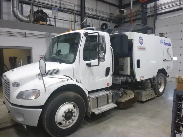 2017 Freightliner Street Sweeper
