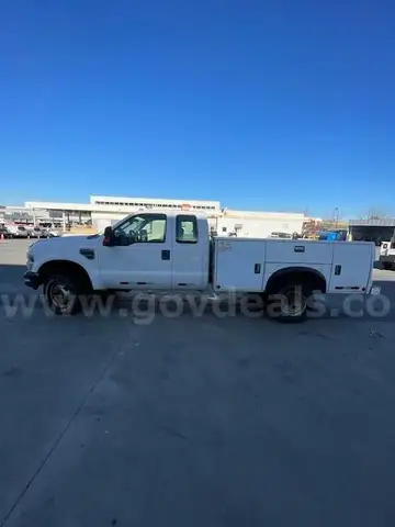 2008  Ford F-350 Extended Cab 4x4
