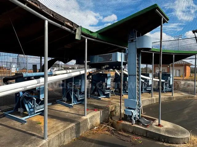 Master Pitching &#x201C;Iron Mike&#x201D; MA-5 baseball and softball pitching machines