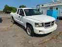 2010 DODGE DAKOTA