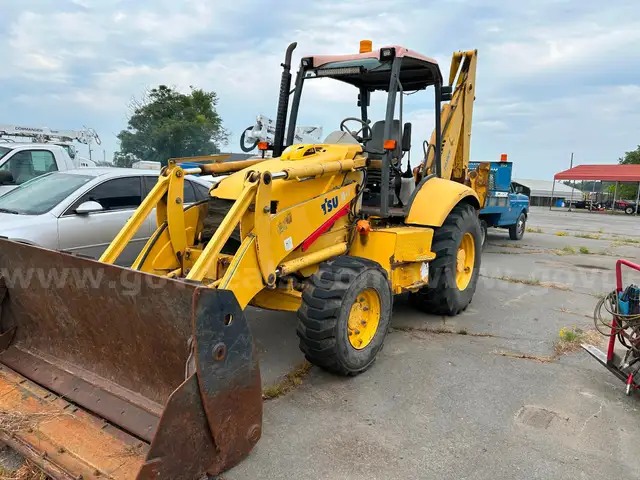 Komatsu WB140 Backhoe Unit m7
