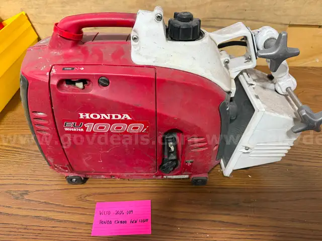 WLFD-2026-009 – Honda EU1000i Inverter Generator with Light Mount