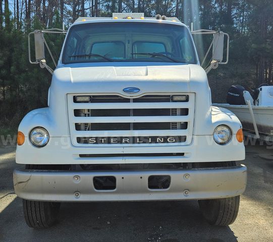 2006 Sterling L7500 | GovDeals