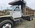 2000 GMC C7H064