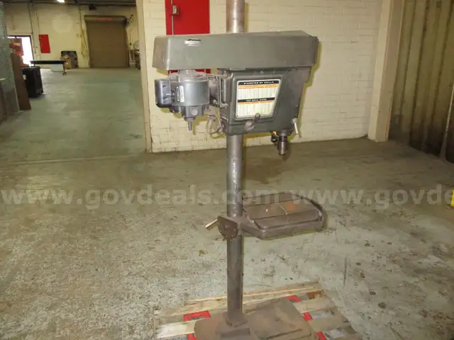 CRAFTSMAN DRILL PRESS