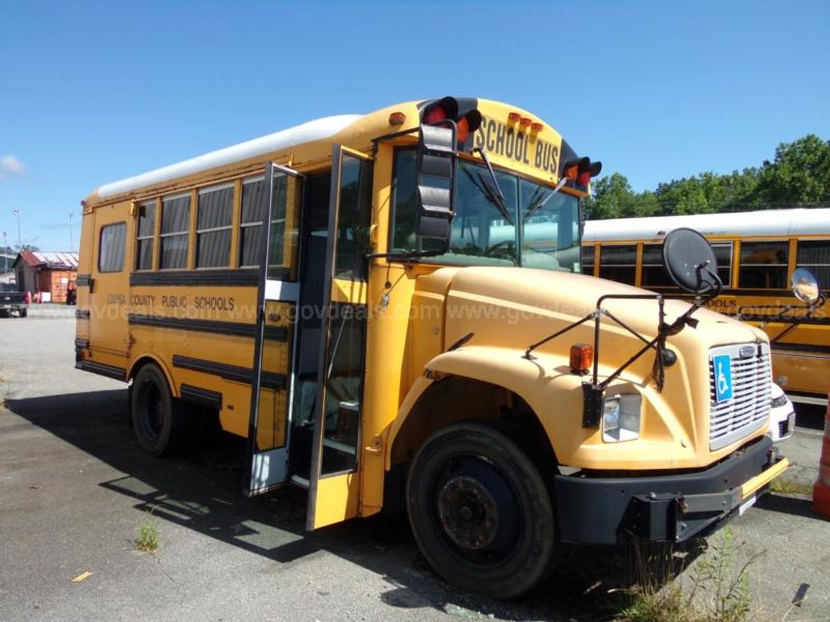 2007 Freightliner FS65 School Bus | GovDeals